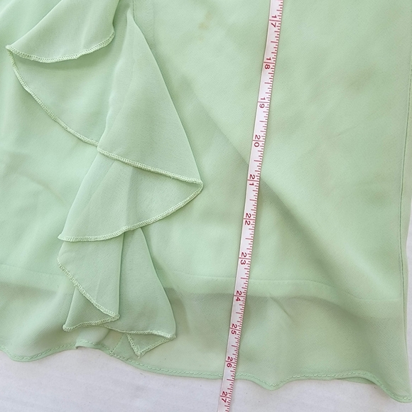 Top/skirt Mint Green 2 Piece Pleated Ruffle Chiffon Jewel Pin Top & Midi Skirt - Picture 11 of 15